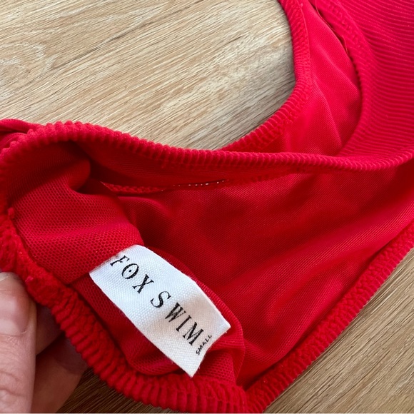 Red Ribbed White Fox Bikini - Picture 3 of 4